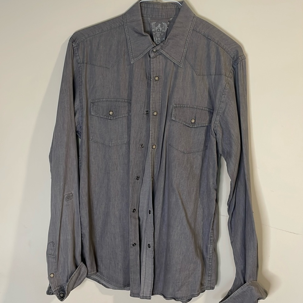 XRAY medium (fits like a large) gray long sleeved snap up men’s shirt
